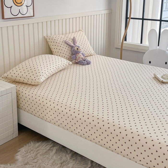 91家纺网 家纺一手货源 找家纺 芯元素 2025新款针织双层纱印花床笠 甜心-咖