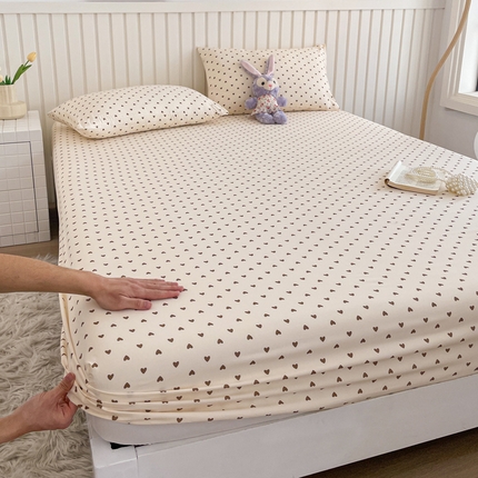 91家纺网 家纺一手货源 找家纺 芯元素 2025新款针织双层纱印花床笠 甜心-咖