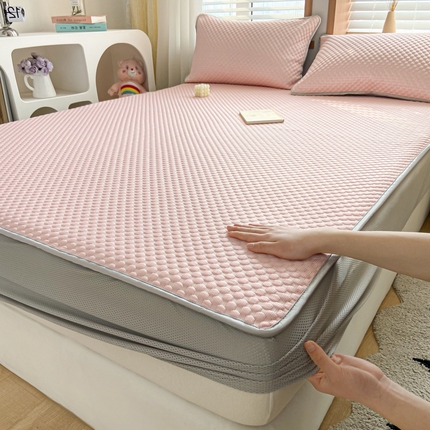 91家纺网 家纺一手货源 找家纺 （总）卡伦家纺2025新款凉感丝凉豆豆凉席床笠系列