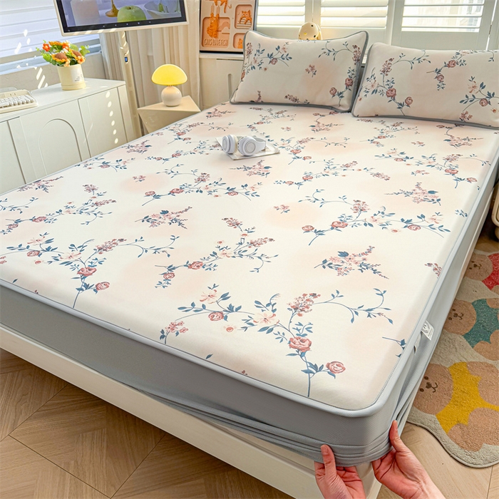 91家纺网 家纺一手货源 找家纺 雯豆家纺 2025夏季新品碳光冰丝凉席床笠款三件套印花小清新绑带冰丝席床罩 碳光冰丝席-床笠款-闻香玫瑰