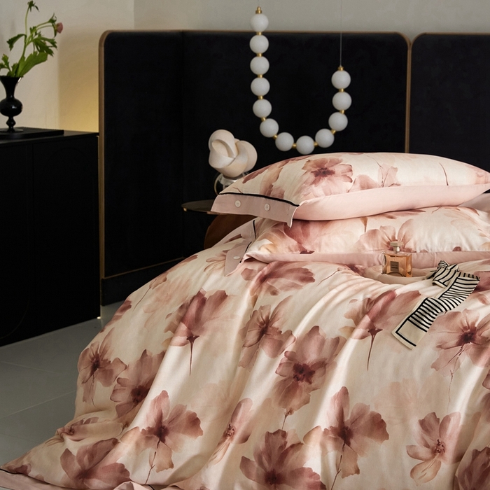 91家纺网 家纺一手货源 找家纺 金奇达2025新款【浮光花漾】-茧养莱赛尔四件套（标准号全网控价（折后券后）不低于258元） 南栀-卓雅粉