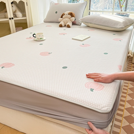 91家纺网 家纺一手货源 找家纺 （总）卡伦2025新款凉感丝凉豆豆凉席床笠提花系列