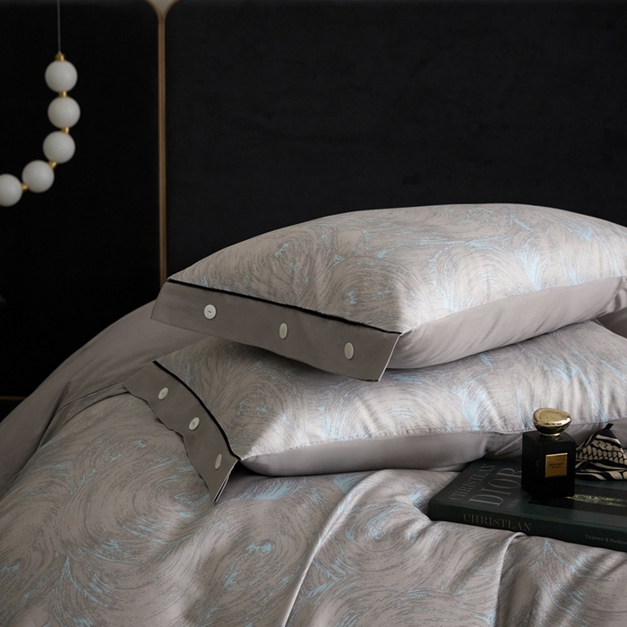 91家纺网 家纺一手货源 找家纺 金奇达2025新款【浮光花漾】-茧养莱赛尔四件套（标准号全网控价（折后券后）不低于258元） 罗宾灰