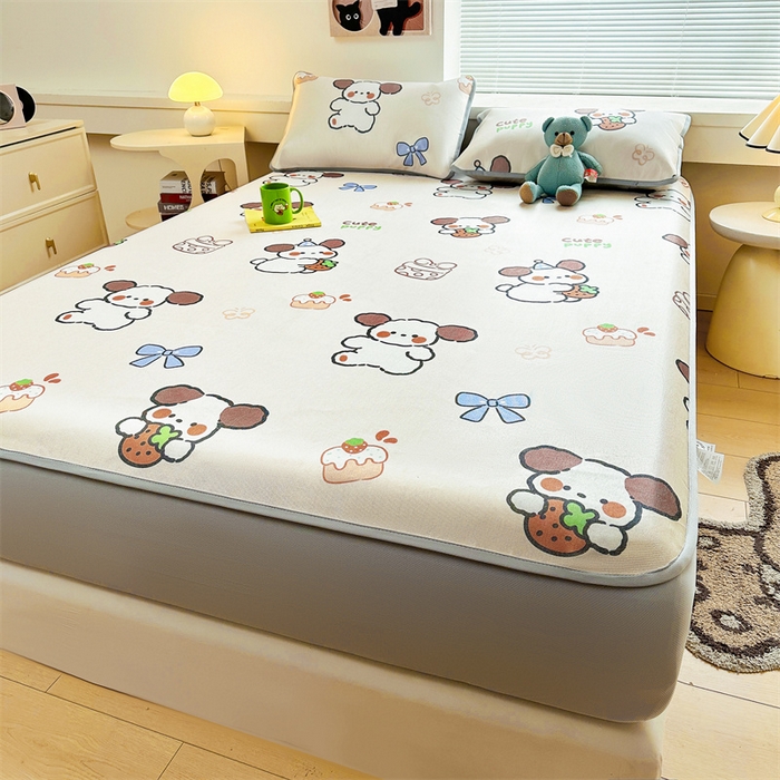 91家纺网 家纺一手货源 找家纺 雯豆家纺 2025夏季新品冰藤印花床笠三件套加厚冰丝软藤席小清新印花床罩单件 冰藤席-床笠款-熊熊幻想