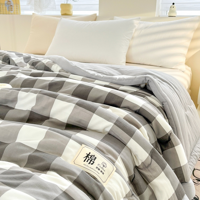 91家纺网 家纺一手货源 找家纺 爱宝被业 2025新款无印风新疆棉花夏被 100%新疆棉花 蜜语