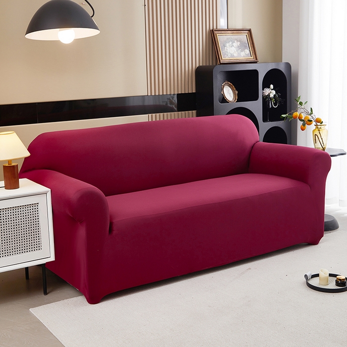 91家纺网 家纺一手货源 找家纺 共鸣沙发套 新款牛奶丝覆膜防水纯色系列沙发套 酒红色