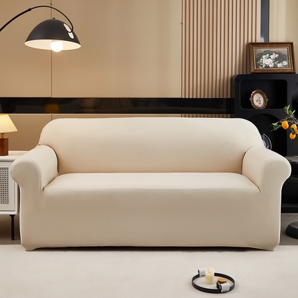91家纺网 家纺一手货源 找家纺 共鸣沙发套 新款牛奶丝覆膜防水纯色系列沙发套 象牙白