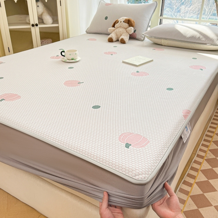 91家纺网 家纺一手货源 找家纺 卡伦2025新款凉感丝凉豆豆凉席床笠提花系列 凉豆豆-南瓜粉