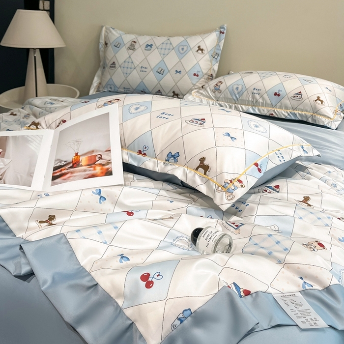 91家纺网 家纺一手货源 找家纺 佳品居 2025新款直播水洗天丝夏被冰丝夏凉被空调被四件套 熊先生