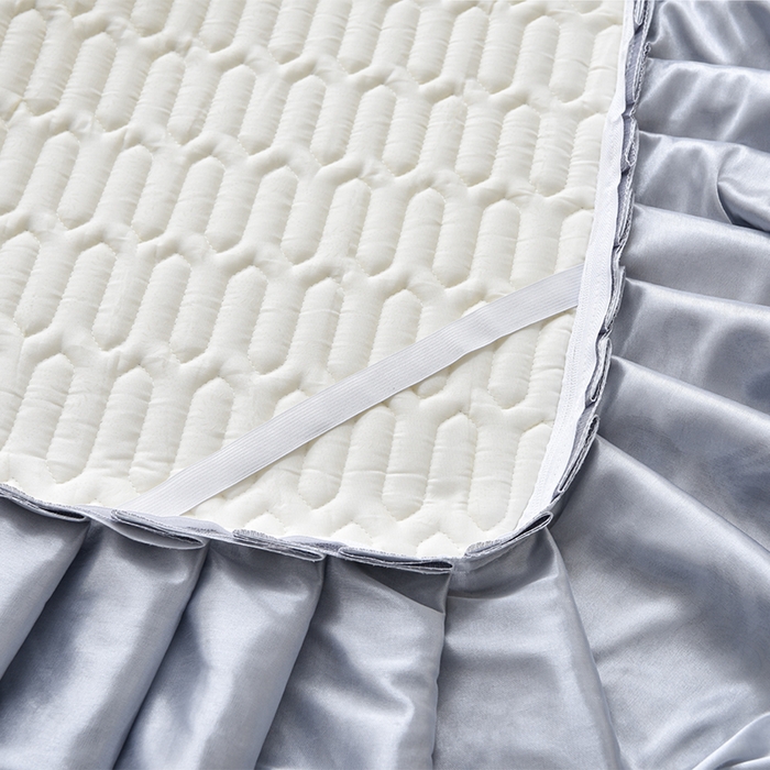 91家纺网 家纺一手货源 找家纺 诺梵 2025新款可拆卸乳胶凉席三件套床裙款 克拉恋人