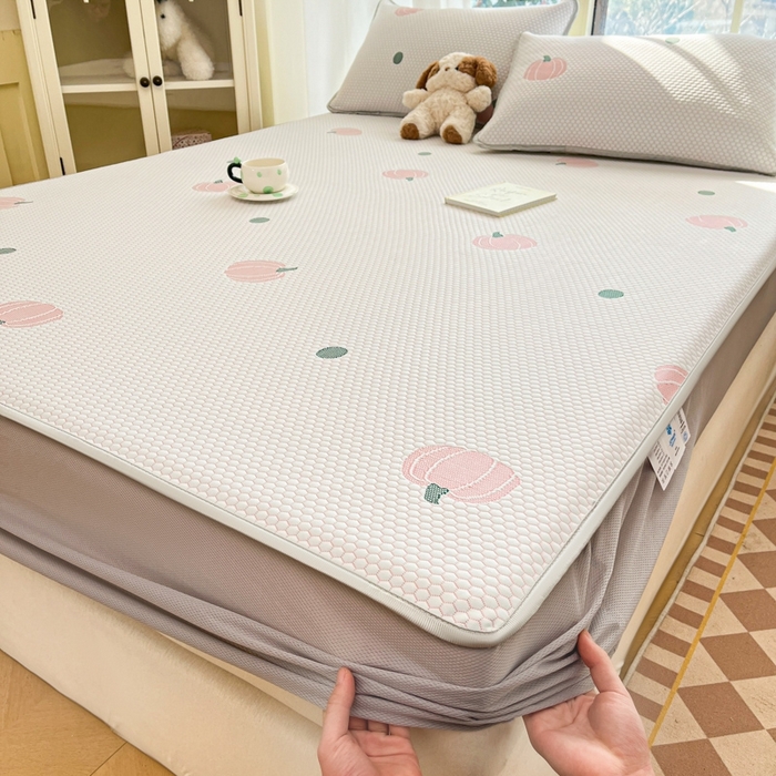 91家纺网 家纺一手货源 找家纺 卡伦2025新款凉感丝凉豆豆凉席床笠提花系列 凉豆豆-南瓜粉