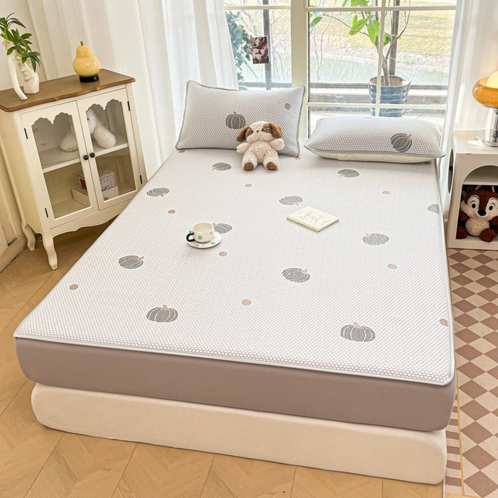 91家纺网 家纺一手货源 找家纺 卡伦2025新款凉感丝凉豆豆凉席床笠提花系列 凉豆豆-南瓜灰