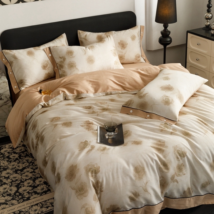 91家纺网 家纺一手货源 找家纺 金奇达2025新款【浮光半夏】-茧养莱赛尔四件套（标准号全网控价（折后券后）不低于258元） 满庭芳-松咖