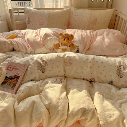 91家纺网 家纺一手货源 找家纺 （总）顾里2025新款蕾丝花边云感双层纱套件四件套