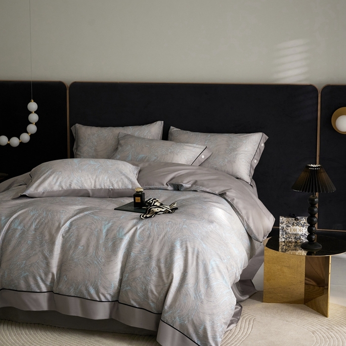 91家纺网 家纺一手货源 找家纺 金奇达2025新款【浮光花漾】-茧养莱赛尔四件套（标准号全网控价（折后券后）不低于258元） 罗宾灰