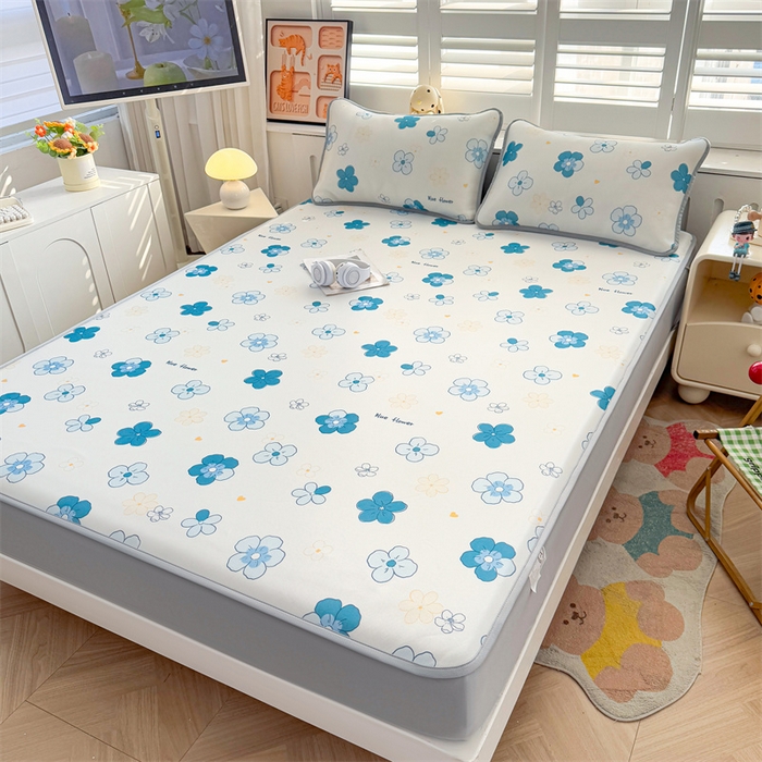 91家纺网 家纺一手货源 找家纺 雯豆家纺 2025夏季新品碳光冰丝凉席床笠款三件套印花小清新绑带冰丝席床罩 碳光冰丝席-床笠款-漫雨