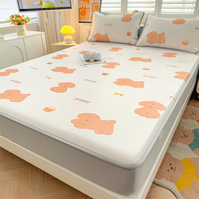 91家纺网 家纺一手货源 找家纺 雯豆家纺 2025夏季新品碳光冰丝凉席床笠款三件套印花小清新绑带冰丝席床罩 碳光冰丝席-床笠款-胖嘟嘟