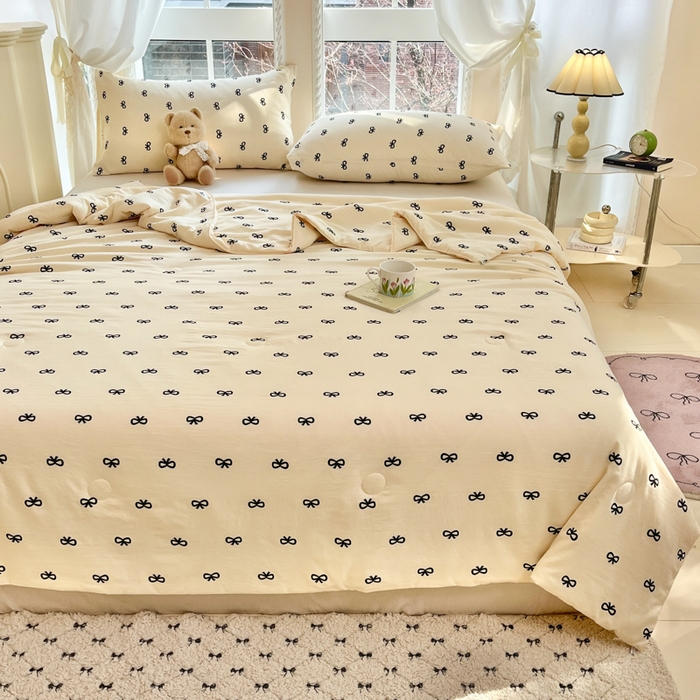 91家纺网 家纺一手货源 找家纺 星巴k家纺 2025糯糯棉A类大豆蛋白纤维夏凉被双层纱水洗棉夏被大豆被 蝴蝶结