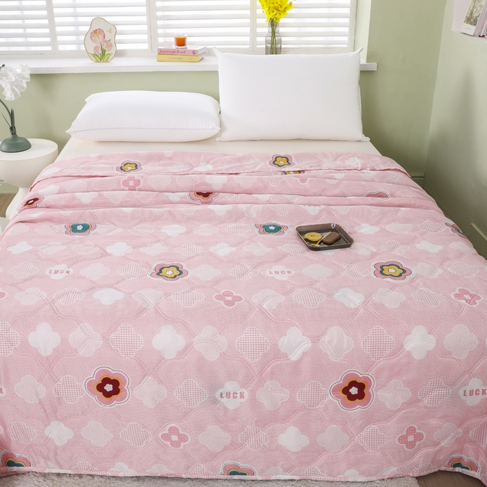 91家纺网 家纺一手货源 找家纺 太阳树家纺 2025钻石绒便宜夏被夏凉被空调被超声波压花礼品直播供应链引流爆款 繁花似锦