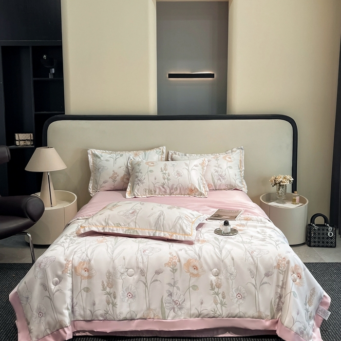 91家纺网 家纺一手货源 找家纺 佳品居 2025新款直播水洗天丝夏被冰丝夏凉被空调被四件套 兮颜粉