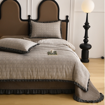 91家纺网 家纺一手货源 找家纺 （总）金艾草2026新款A类纯棉双层纱皱皱纱花边床盖四件套（复古风）