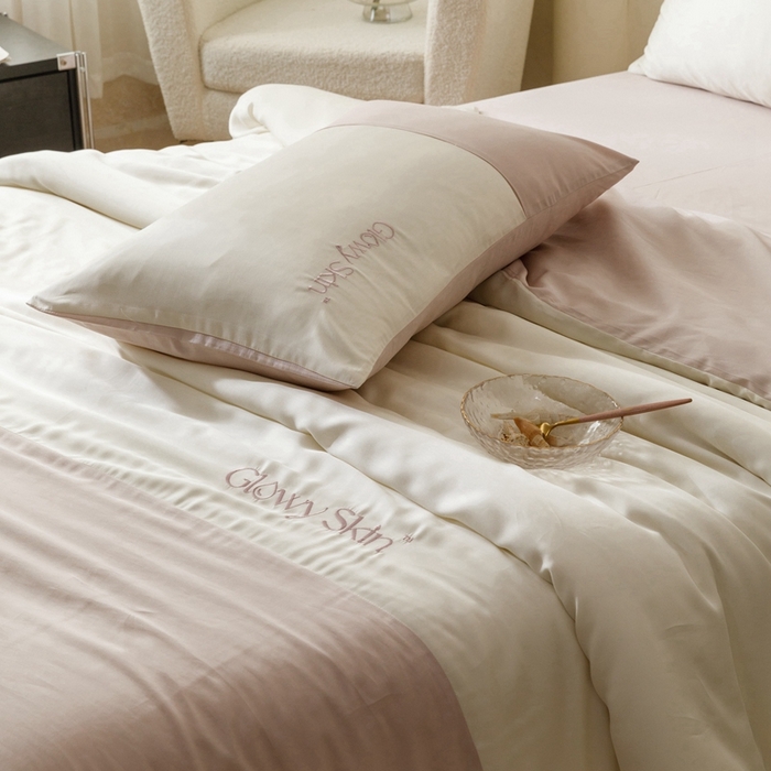 91家纺网 家纺一手货源 找家纺 金奇达2025新款【黛拉】-茧养莱赛尔四件套（标准号全网控价（折后券后）不低于228元） 黛拉-香草粉