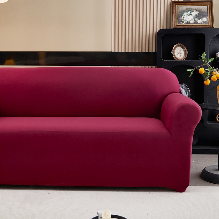 91家纺网 家纺一手货源 找家纺 共鸣沙发套 新款牛奶丝覆膜防水纯色系列沙发套 酒红色
