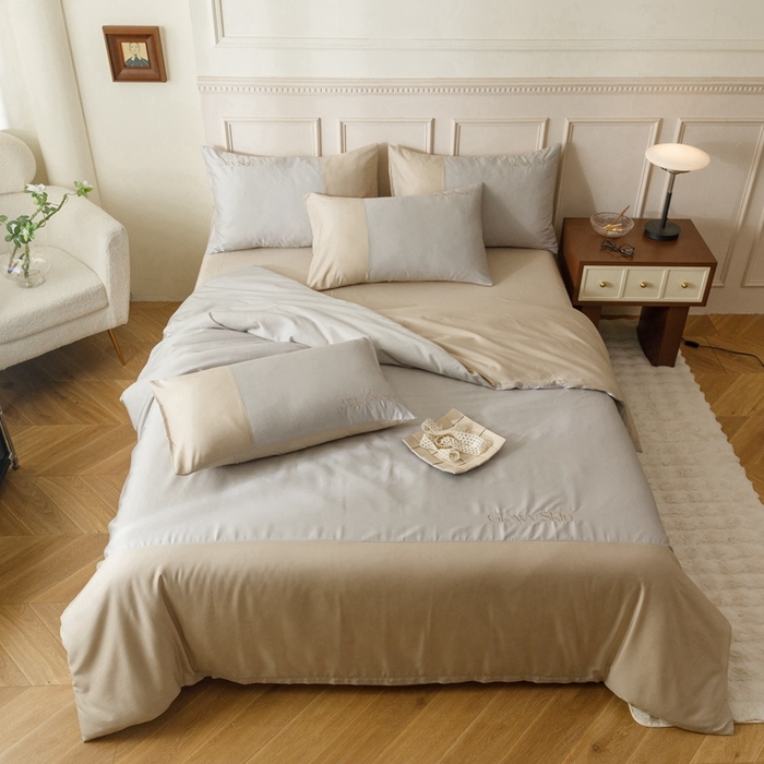 91家纺网 家纺一手货源 找家纺 金奇达2025新款【黛拉】-茧养莱赛尔四件套（标准号全网控价（折后券后）不低于228元） 黛拉-咖灰