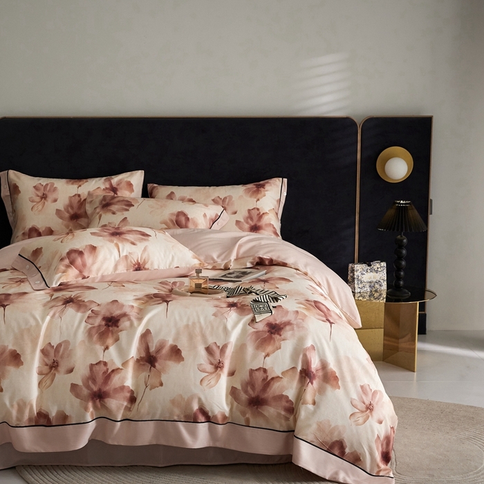 91家纺网 家纺一手货源 找家纺 金奇达2025新款【浮光花漾】-茧养莱赛尔四件套（标准号全网控价（折后券后）不低于258元） 南栀-卓雅粉