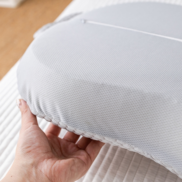 91家纺网 家纺一手货源 找家纺  2025新款慢回弹冰豆凉枕枕头枕芯 鲸鱼冰枕-灰