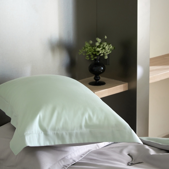 91家纺网 家纺一手货源 找家纺 金奇达2025新款【可芙】-轻氧水光天丝棉四件套（标准号全网控价（折后券后）不低于238元） 可芙-绿+灰