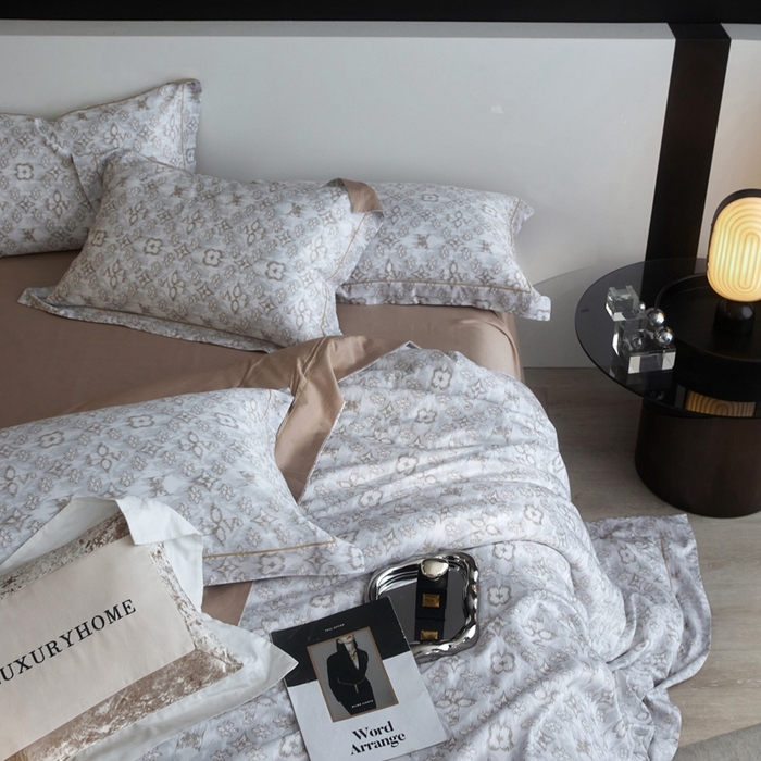 91家纺网 家纺一手货源 找家纺 金奇达2025新款【 巴赫之音】-茧养莱赛尔四件套（标准号全网控价（折后券后）不低于258元） 佩洛斯-奶咖