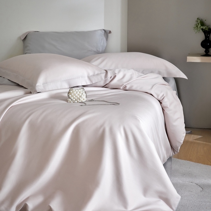 91家纺网 家纺一手货源 找家纺 金奇达2025新款【可芙】-轻氧水光天丝棉四件套（标准号全网控价（折后券后）不低于238元） 可芙-粉+灰