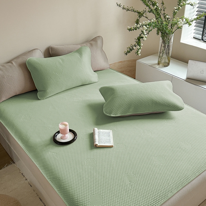 91家纺网 家纺一手货源 找家纺 凉百百 2025新款3D豆豆凉感凉席系列-小熊 果绿