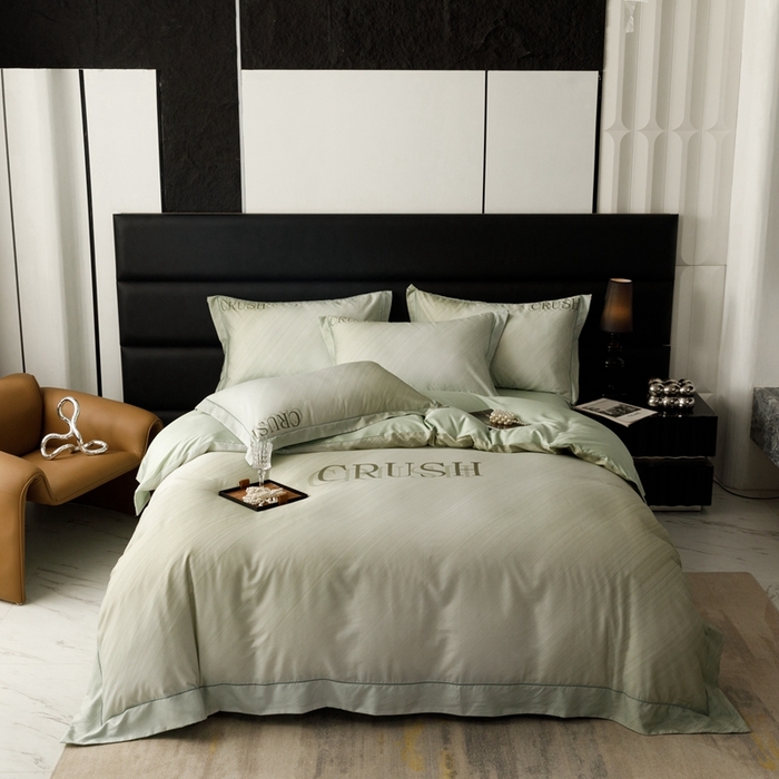 91家纺网 家纺一手货源 找家纺 金奇达2025新款【露娜】-轻氧水光天丝棉四件套（标准号全网控价（折后券后）不低于298元） 露娜-复古绿