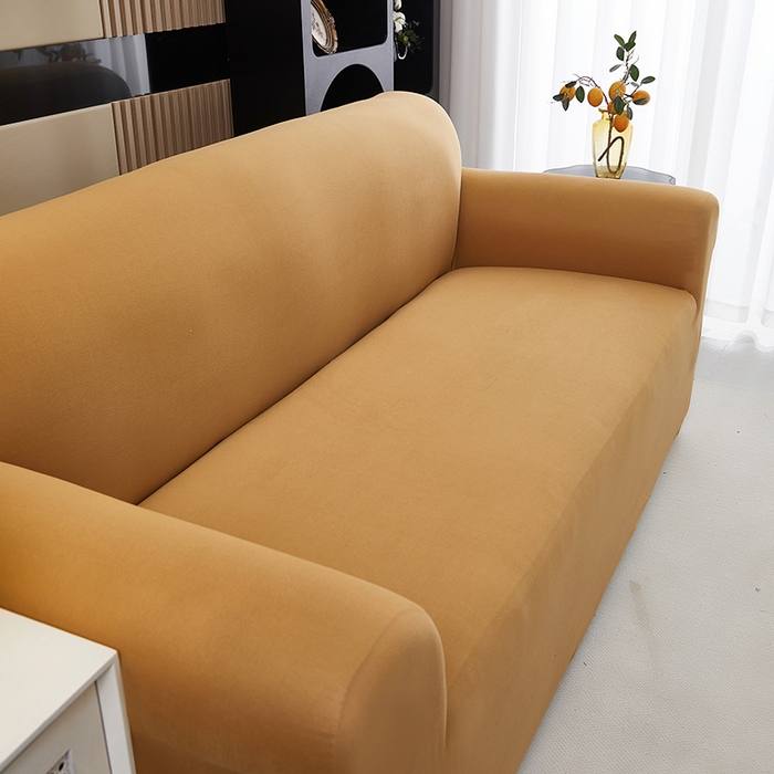 91家纺网 家纺一手货源 找家纺 共鸣沙发套 新款牛奶丝覆膜防水纯色系列沙发套 焦糖色