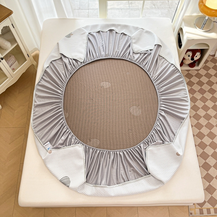 91家纺网 家纺一手货源 找家纺 卡伦2025新款凉感丝凉豆豆凉席床笠提花系列 凉豆豆-南瓜灰