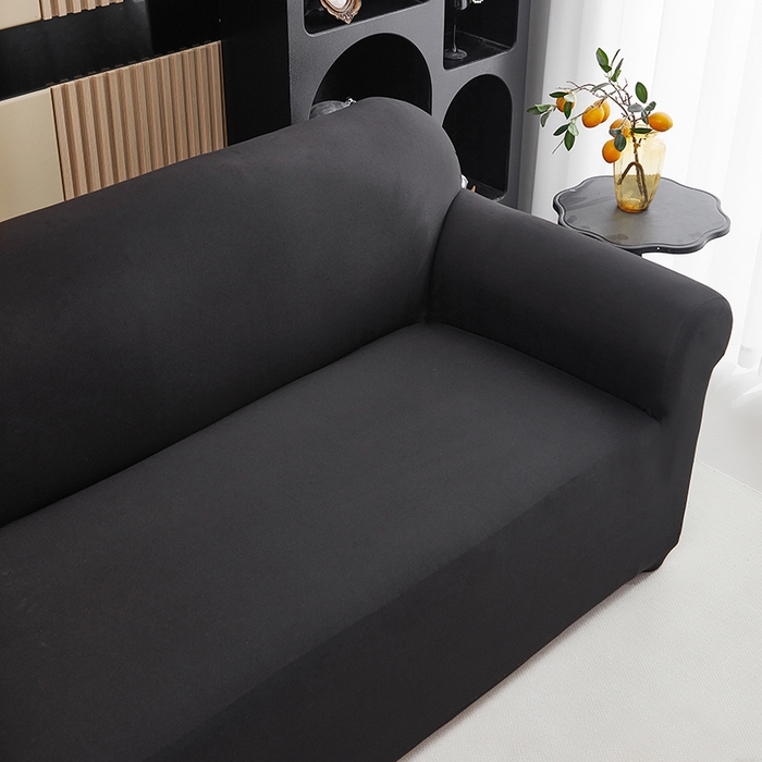 91家纺网 家纺一手货源 找家纺 共鸣沙发套 新款牛奶丝覆膜防水纯色系列沙发套 黑色