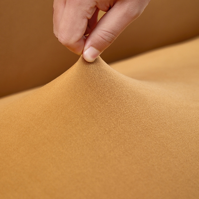 91家纺网 家纺一手货源 找家纺 共鸣沙发套 新款牛奶丝覆膜防水纯色系列沙发套 焦糖色