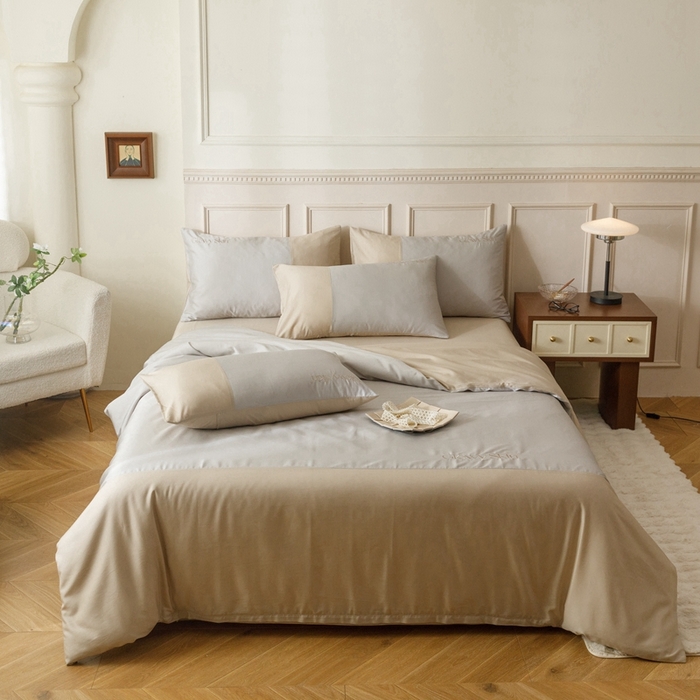 91家纺网 家纺一手货源 找家纺 金奇达2025新款【黛拉】-茧养莱赛尔四件套（标准号全网控价（折后券后）不低于228元） 黛拉-咖灰