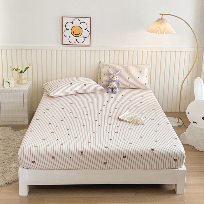 91家纺网 家纺一手货源 找家纺 芯元素 2025新款针织双层纱印花床笠 绅士小熊