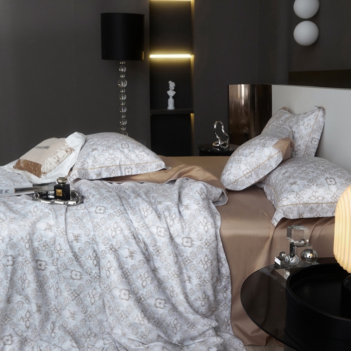 91家纺网 家纺一手货源 找家纺 金奇达2025新款【 巴赫之音】-茧养莱赛尔四件套（标准号全网控价（折后券后）不低于258元） 佩洛斯-奶咖