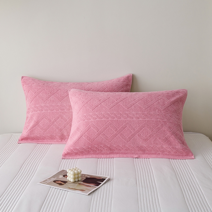 91家纺网 家纺一手货源 找家纺 悦然毛巾被 2025新款全棉老式枕巾毛圈款 旧时光豆纱一只