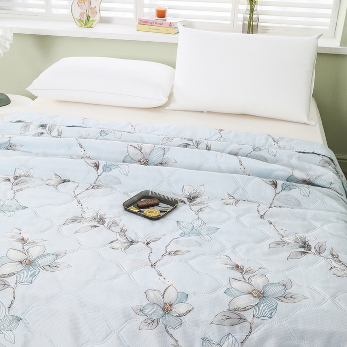 91家纺网 家纺一手货源 找家纺 太阳树家纺 2025钻石绒便宜夏被夏凉被空调被超声波压花礼品直播供应链引流爆款 伊芙花园