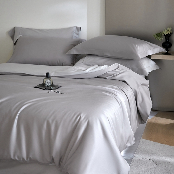 91家纺网 家纺一手货源 找家纺 金奇达2025新款【可芙】-轻氧水光天丝棉四件套（标准号全网控价（折后券后）不低于238元） 可芙-灰灰