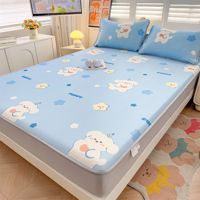 91家纺网 家纺一手货源 找家纺 （总）雯豆家纺 2025夏季新品碳光冰丝凉席床笠款三件套印花小清新绑带冰丝席床罩