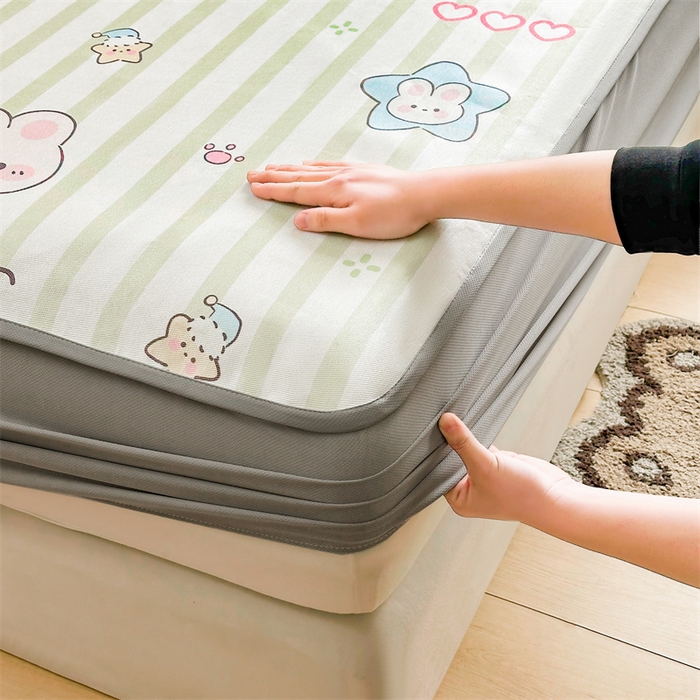 91家纺网 家纺一手货源 找家纺 雯豆家纺 2025夏季新品冰藤印花床笠三件套加厚冰丝软藤席小清新印花床罩单件 冰藤席-床笠款-阳光兔