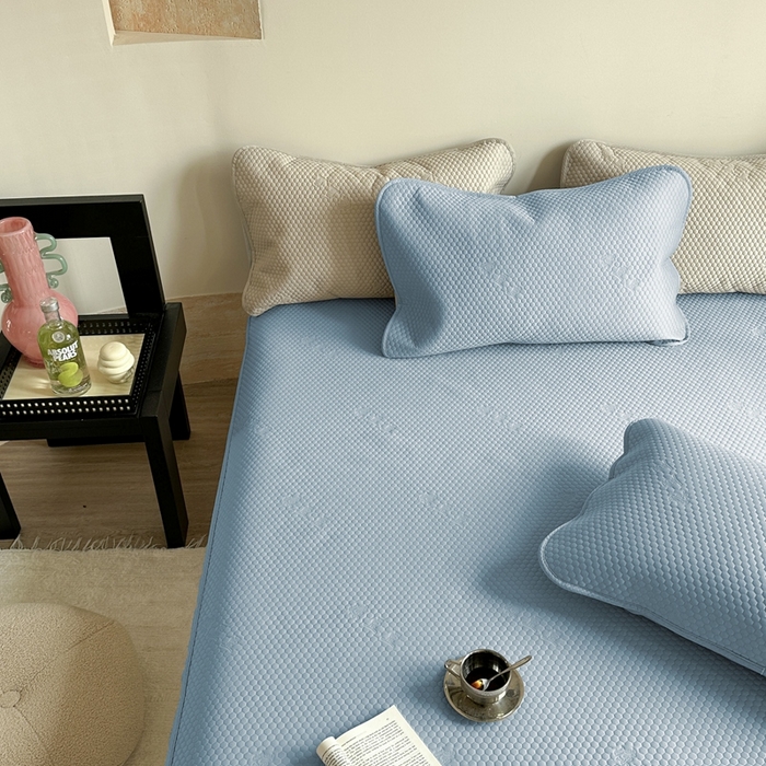 91家纺网 家纺一手货源 找家纺 凉百百 2025新款3D豆豆凉感凉席系列-小米粒 天空蓝