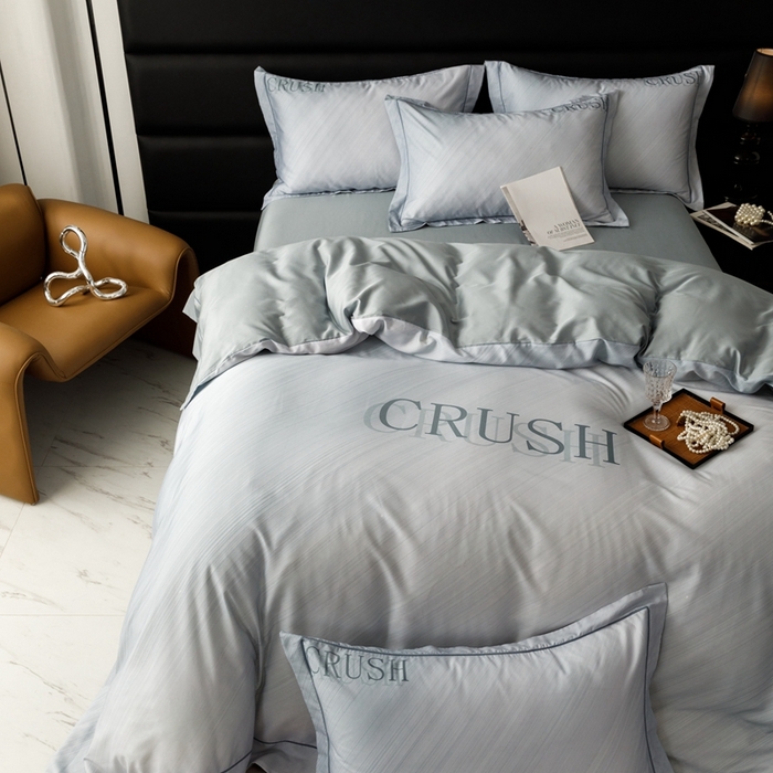 91家纺网 家纺一手货源 找家纺 金奇达2025新款【露娜】-轻氧水光天丝棉四件套（标准号全网控价（折后券后）不低于298元） 露娜-名望蓝