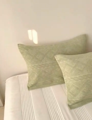 91家纺网 家纺一手货源 找家纺 悦然毛巾被 2025新款全棉老式枕巾毛圈款 旧时光灰青一只